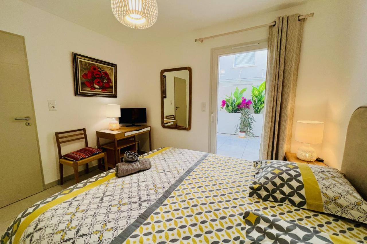 Villa Marie 1 - Superbe Appartement Climatise 2 Chambres Vue Mer 勒格罗-迪鲁瓦 外观 照片